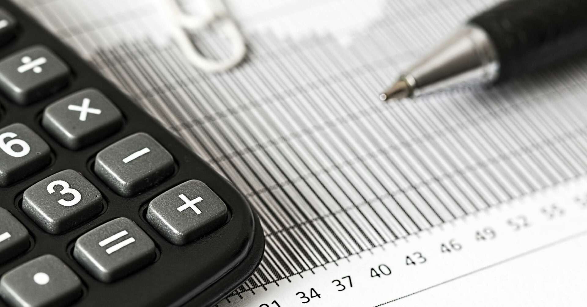 The BIR has announced that online marketplace operators have started imposing the withholding tax on sellers and merchants after a 90-day postponement.